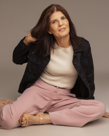 SIMONI DE OLIVEIRA — 4