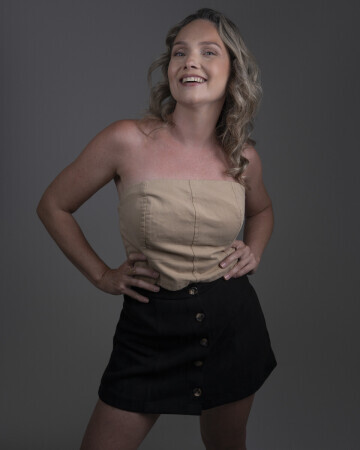 KAYANA VERONESE — 4