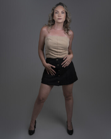 KAYANA VERONESE — 5