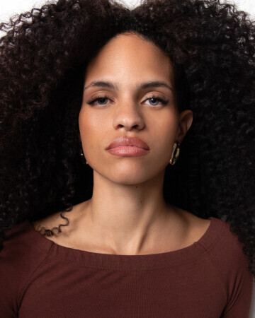 MILENA OLIVEIRA — 2