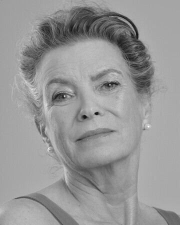 CARMEN LUCIA KROEFF — 3