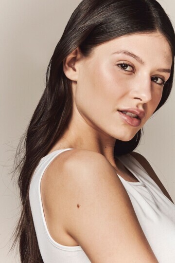 Victoria Komorowski — 11