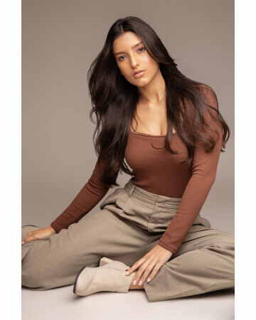 NAYARA BANDEIRA — 1