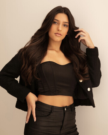 NAYARA BANDEIRA — 2