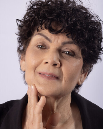 LAURITA BORGES — 3