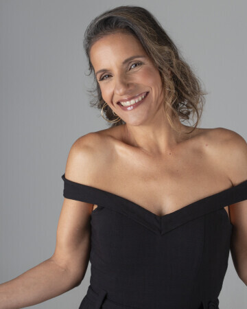 GABRIELA BECKER — 1