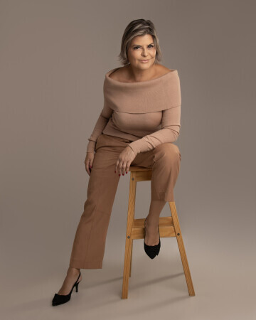 MARCIA CRISTINA PEREIRA IZABEL — 2