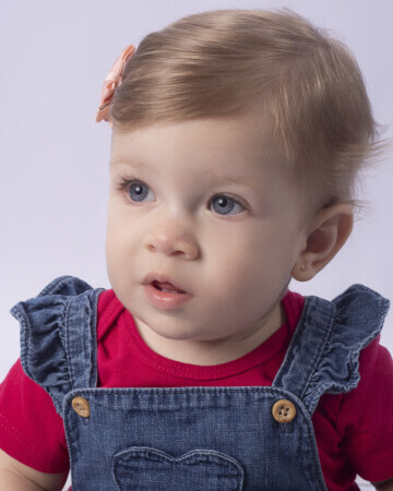 MARIA CAROLINA GUIMARÃES — 1