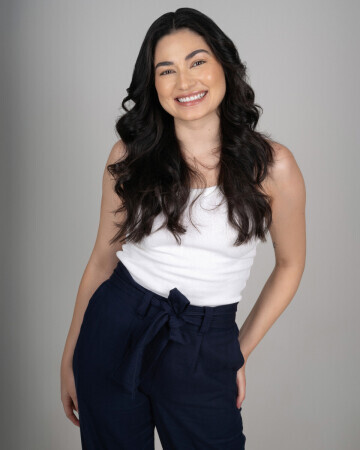 LARISSA MARQUES — 1