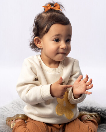 GIOVANNA SANTANA — 6