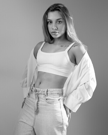 HELLEN VIEIRA PERES — 2