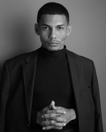 DOUGLAS PINHEIRO — 3