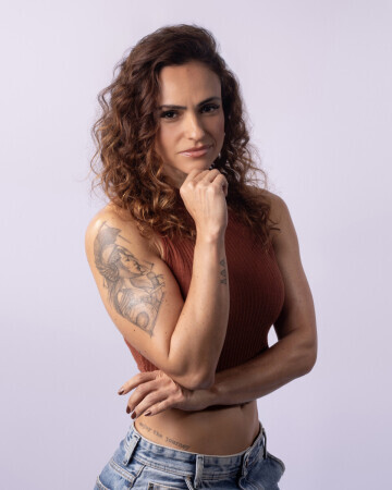 TATHIANA GIGANTE — 3