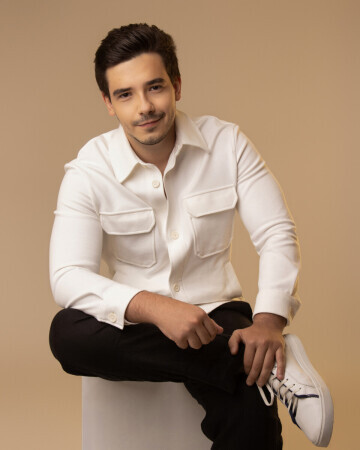 ANTHONY KAMERS — 5