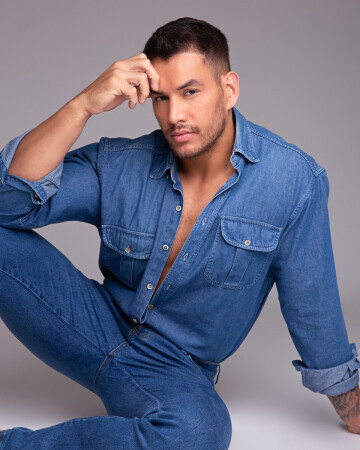 FRANKLYN MANFREDI — 1