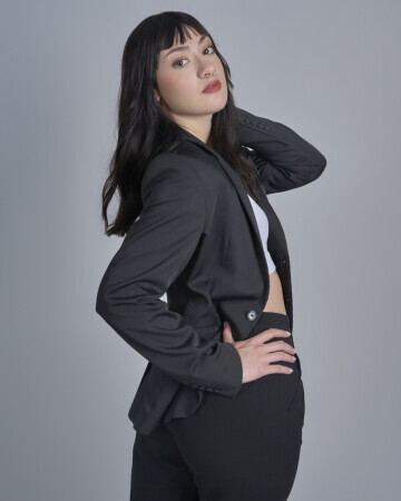 VITORIA MOLINA — 6