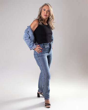 ANA BEATRIZ ANTUNES — 2