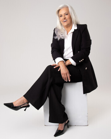 SANDRA REGINA PIZZETTI BURIGO — 1