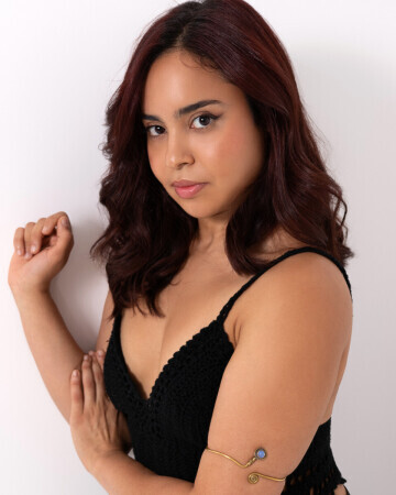 BEATRIZ SANTOS — 1