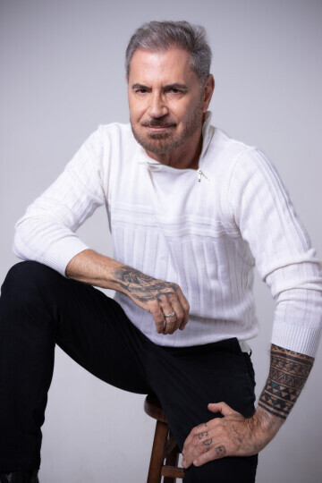 ZÉ ANTONIO PIRES — 6