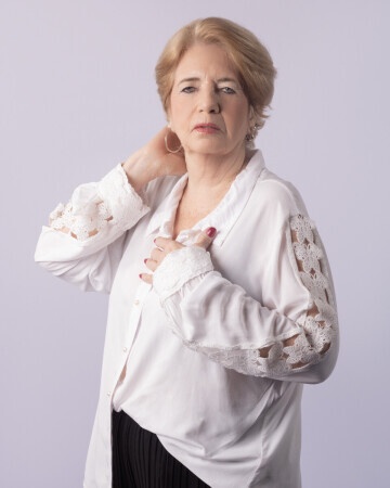 ELIZABETH SILVEIRA — 5