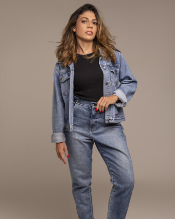 VANUSA BELMONT — 6