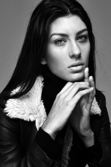 Fernanda Brião — 1