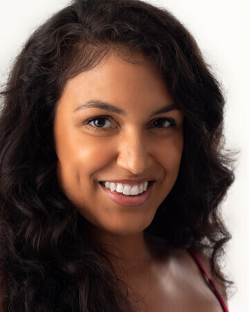 ADRIANA FONSECA — 4