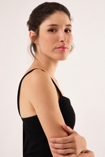 GIOVANA DE OLIVEIRA MOREIRA