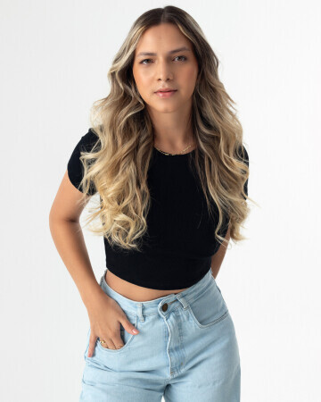 LEONARA MOREIRA — 5