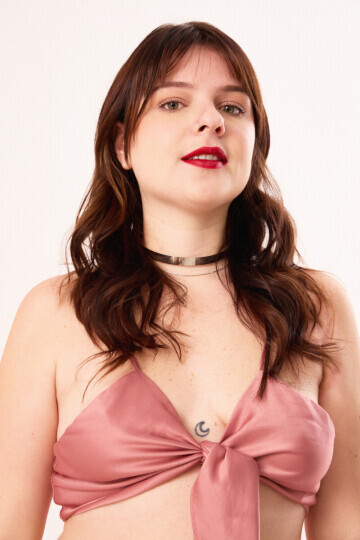 ISABEL SCHIMITI — 3