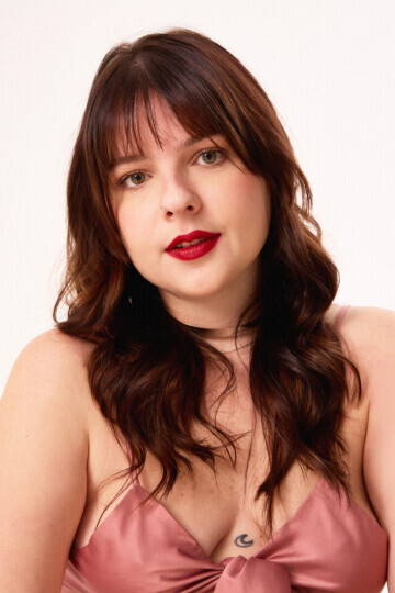 ISABEL SCHIMITI — 4