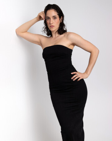 CAMILA DEGRAZIA — 4