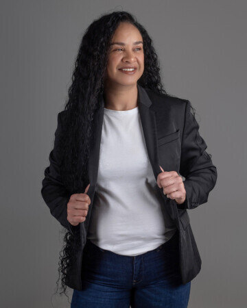 ALEXANDRA RIBEIRO — 4