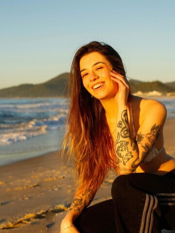 MARIANA SAGAZ — 4
