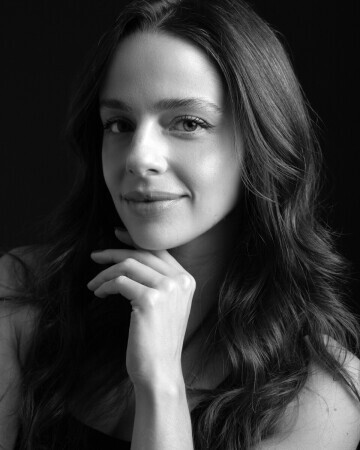 MARCELA DE MELO — 1