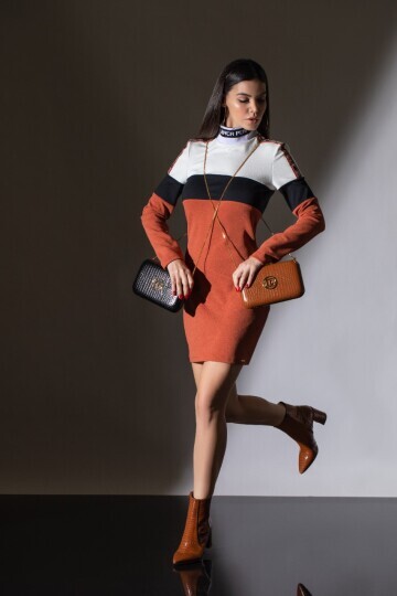 Fernanda Retch — 18