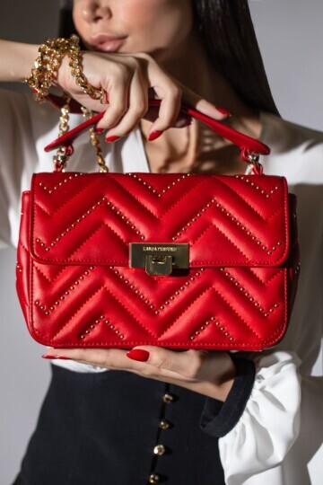 Fernanda Retch — 19