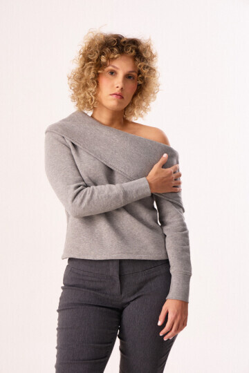 JULIA OLIVEIRA — 1