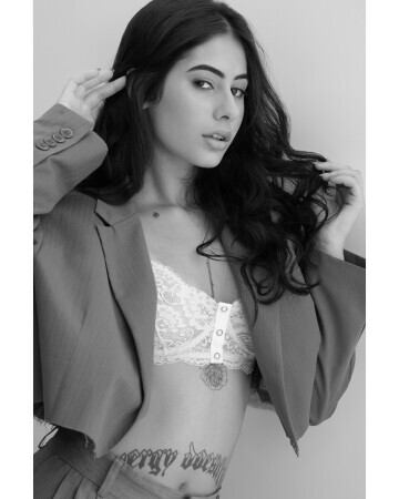 NICOLY CAROLINA — 4