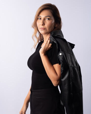 VIVIAN BUONICONTRO — 6