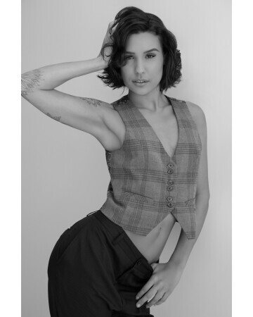 BRUNA REDECKER — 6