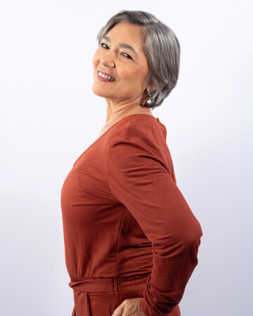 SILVANIA BRITO — 2