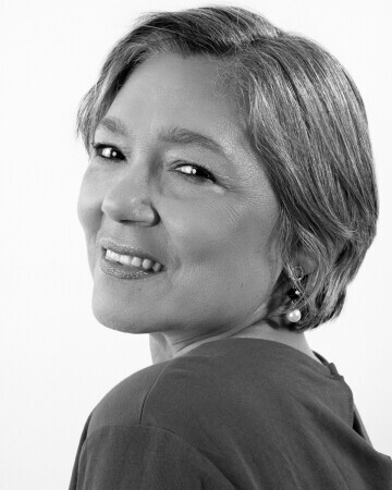 SILVANIA BRITO — 3