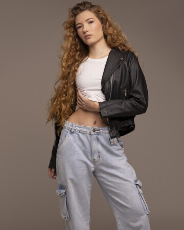 GEORGIA SCHWANZ — 3