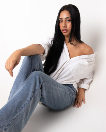 REBECCA SANTOS — 4