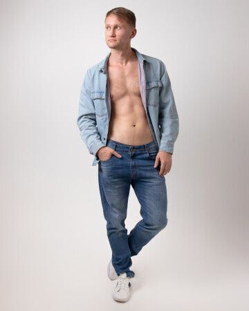 ARTEM BRONNIKOV — 1