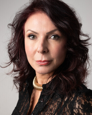 JANETE HAROUTIOUNIAN