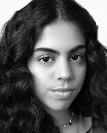 CAMILA VARIANI — 3