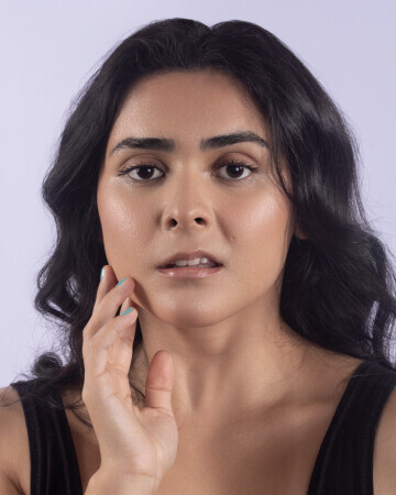 VIVIANNE CORREA — 1